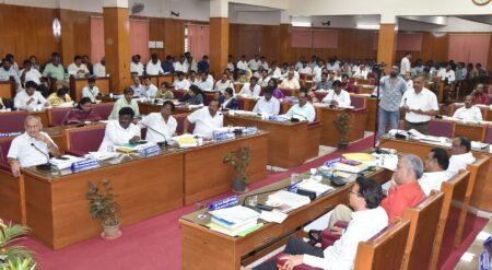 ಎಸ್ಎಸ್ಎಲ್ಸಿ : ಜಿಲ್ಲೆಗೆ ಶೇ.೧೦೦ರಷ್ಟು ಫಲಿತಾಂಶಕ್ಕೆ ಗೃಹ ಸಚಿವರ ತಾಕೀತು