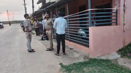 ಹುಳಿಯಾರಿನ ಗಾಂಧಿ ಪೇಟೆಯಲ್ಲಿ ಮನೆ ಕಳ್ಳತನ