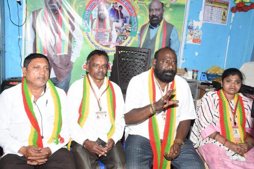 ಪರ್ಯಾಯ ವ್ಯವಸ್ಥೆ ಮಾಡದೆ ಫುಟ್ಪಾತ್ ವ್ಯಾಪಾರಿಗಳನ್ನು ಎತ್ತಂಗಡಿ ಮಾಡಬೇಡಿ