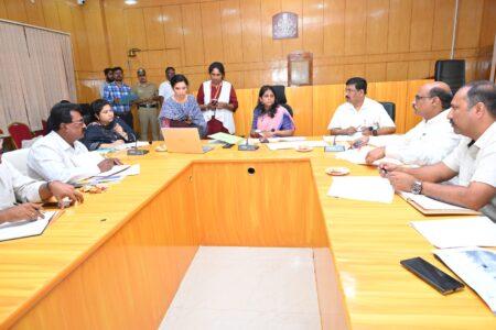 ಎನ್ಹೆಚ್-೨೦೬ ರಸ್ತೆ, ಕೆಪಿಟಿಸಿಎಲ್, ಬಿಎಸ್ಎನ್ಎಲ್ ೪ಜಿ ಯೋಜನೆಗಳ ಪ್ರಗತಿ ಪರಿಶೀಲನೆ: ಕಾಮಗಾರಿಗಳಿಗೆ ವೇಗ ನೀಡಲು ಜಿಲ್ಲಾಧಿಕಾರಿ ಸೂಚನೆ