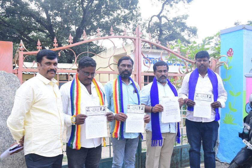 ಸರ್ಕಾರಿ ಶಾಲೆ ಉಳಿವಿಗಾಗಿ ಒತ್ತಾಯಿಸಿ ಪ್ರತಿಭಟನೆ