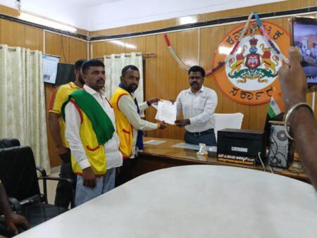 ಲಂಚ ಸ್ವೀಕಾರ ಪ್ರಕರಣ: ಗ್ರಾಮ ಸಹಾಯಕ ವಜಾ