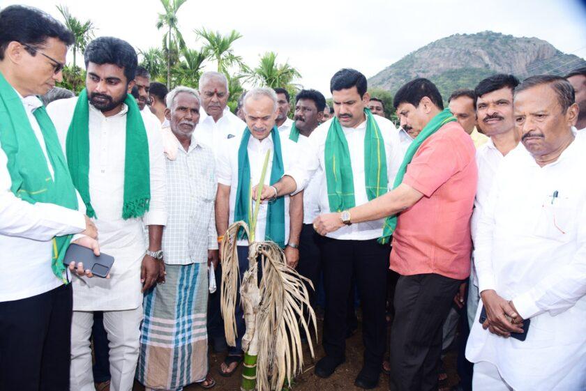 ತೀವ್ರ ಬರ: ಸರ್ಕಾರವೇ ರೈತರ ವಿಮಾ ಹಣ ಭರಿಸಲಿ: ವಿಜಯೇಂದ್ರ ಆಗ್ರಹ