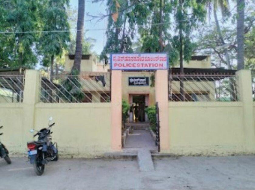 ಸೋರುತ್ತಿರುವ ಪೊಲೀಸ್ ಠಾಣೆ: ಜೀವಭಯದಲ್ಲೇ ಸಿಬ್ಬಂದಿ