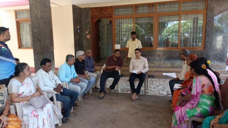 ಕನಿಷ್ಠ ಕೂಲಿ, ಗುತ್ತಿಗೆ ಕಾರ್ಮಿಕರ ಖಾಯಂಮಾತಿ ಶಾಸನಕ್ಕೆ ಒತ್ತಾಯಿಸಿ ಶಾಸಕರಿಗೆ ಮನವಿ