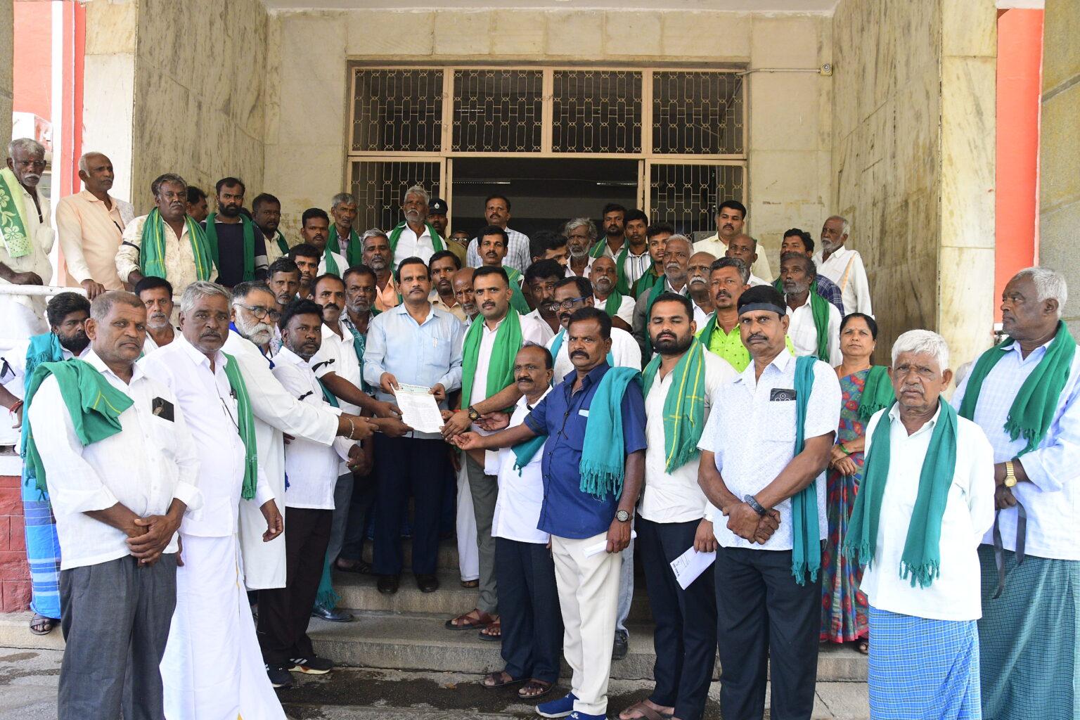ಕೋಡಿಹಳ್ಳಿ ಚಂದ್ರಶೇಖರ್ ಅವರನ್ನು ಬಂಧಿಸಿರುವುದನ್ನು ಖಂಡಿಸಿ ಪ್ರತಿಭಟನೆ